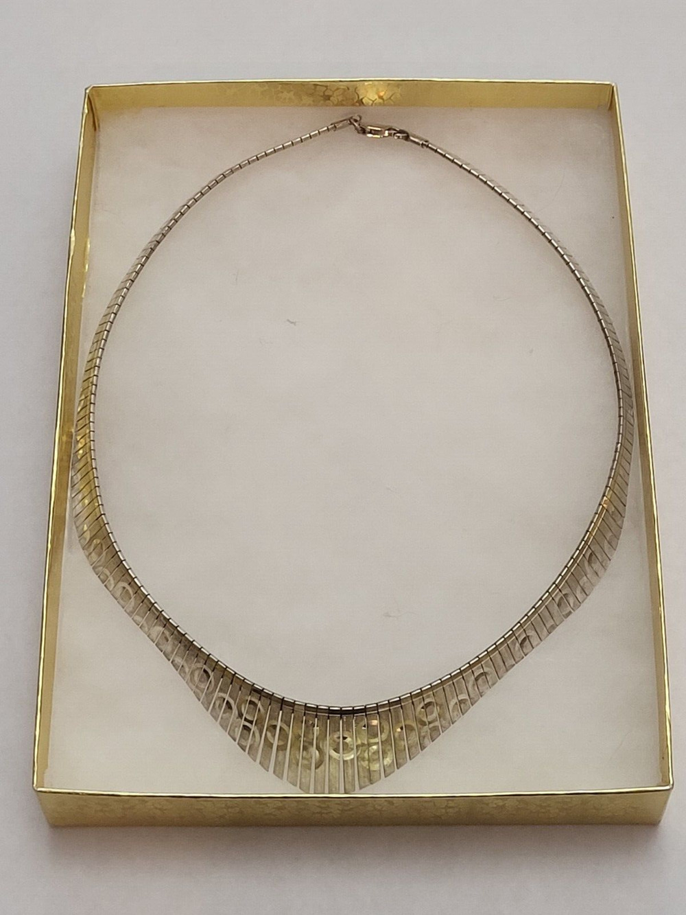 Ross Simons Sterling Silver 925 Italy Diamond-Cut Chocker Silver Necklace - 14"